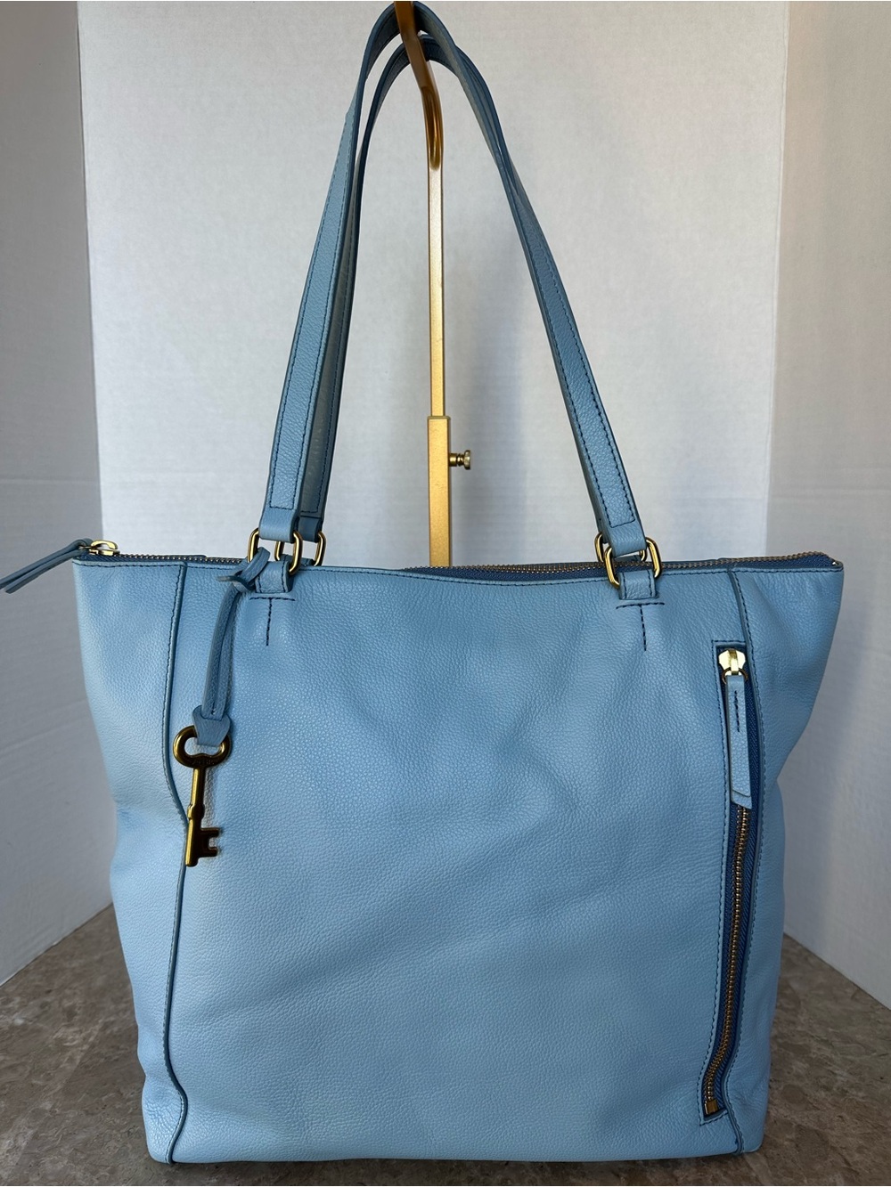 Fossil Tara Leather Shopper Tote Bag Sky Blue Minimalist Classic Chic Purse